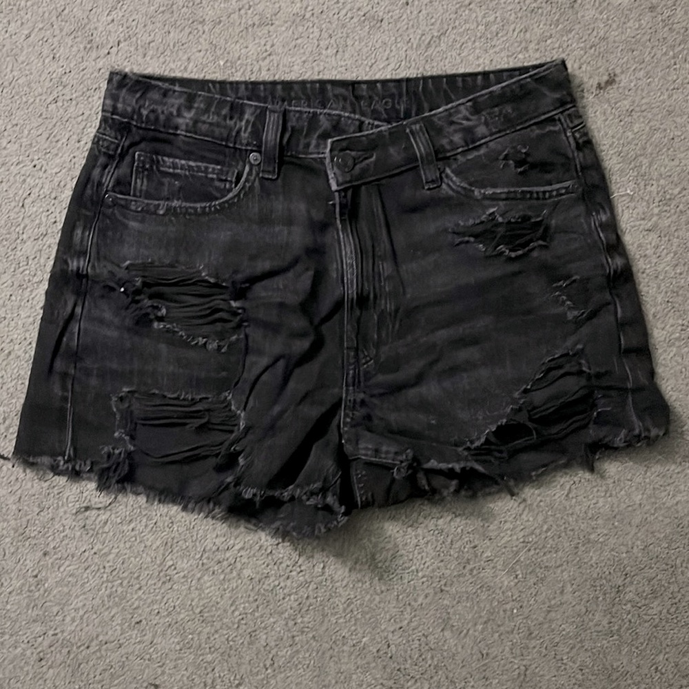 Crossover Mom Short